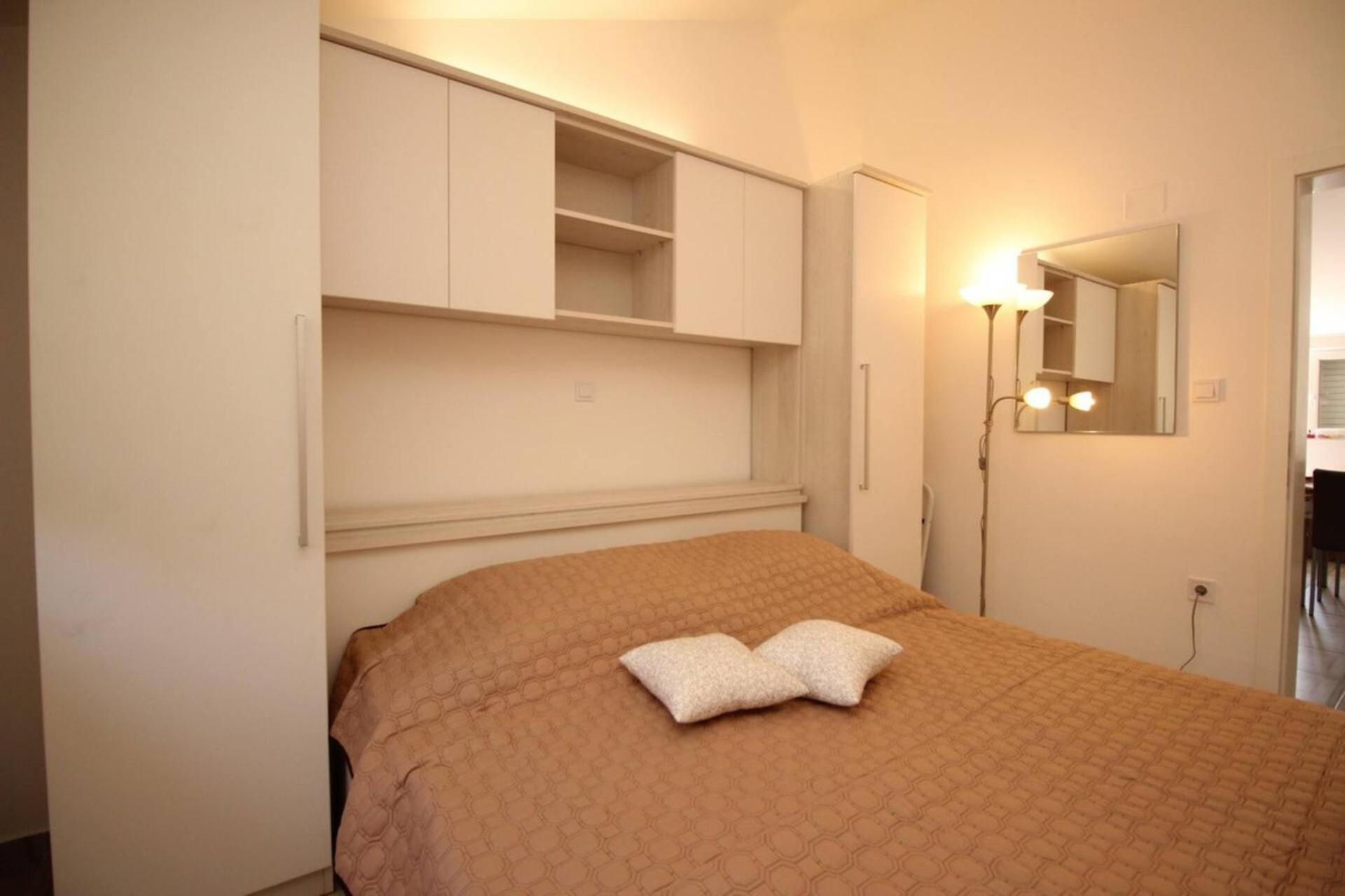 Apartments Vasilic-Cugalj-Smokvina Baška Buitenkant foto